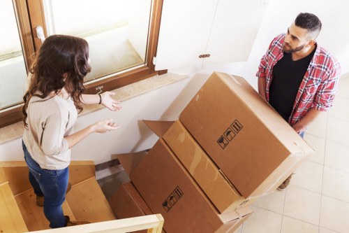 Final complaint response and case closure for a man and van service